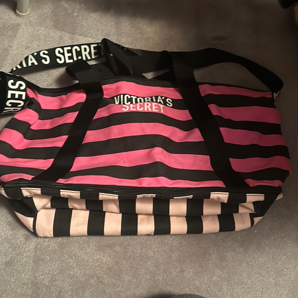 Victoria secret travel tote